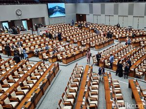Video Rapat Paripurna Pengesahan Revisi UU Pilkada Hari Ini Ditunda Video Rapat Paripurna Pengesahan Revisi UU Pilkada Hari Ini Ditunda