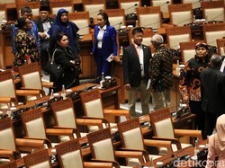 Kronologi Paripurna DPR Tak Kuorum hingga Revisi UU Pilkada Batal