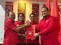 Adi Arnawa Mundur dari Sekda-Gabung PDIP Setelah Jadi Bacabup Badung