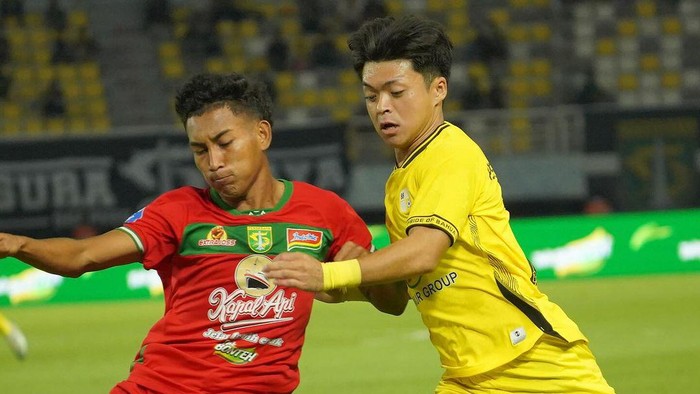 Matchday ketiga Liga 1 mempertemukan Persebaya vs Barito Putera. Laga berlangsung di Stadion Gelora Bung Tomo, Surabaya, Jumat (23/8/2024) malam WIB.