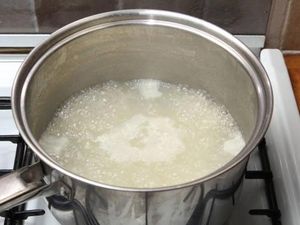 10 Manfaat Air Rebusan Beras yang agak Kental, Bagus untuk Kesehatan