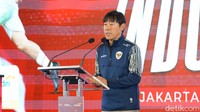 Pelatih timnas Indonesia Shin Tae-Yong pun menyambut baik kabar ini dan ia mencontohkan bahwa timnas Korea Selatan juga mendapat sponsor dari bank dan berharap ini bisa berlaku di Indonesia juga.