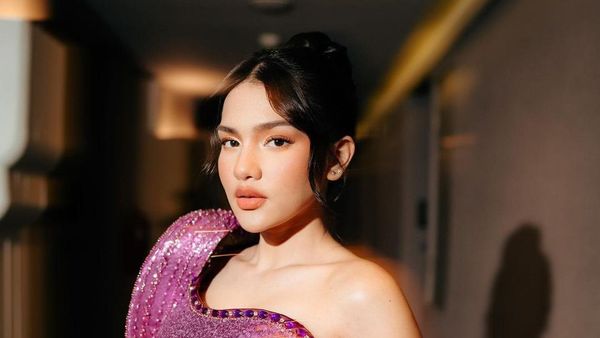 Ultah ke-22, Davina Karamoy Terheran-heran Komentar Netizen Ini