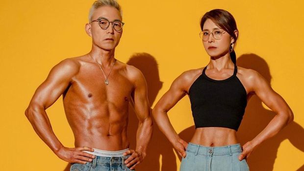 Viral pasutri lansia karena memiliki tubuh berotot dan sixpack
