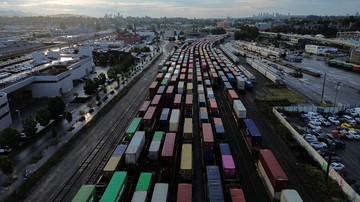 Kereta Kargo Kanada Mogok Beroperasi Imbas Sengketa Tenaga Kerja