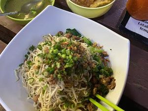 Mulai Rp 10.000-an, Ini 10 Kuliner Murah di Belakang Kampus Binus Mulai Rp 10.000-an, Ini 10 Kuliner Murah di Belakang Kampus Binus