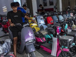 Ini Sebabnya Motor Listrik Belum Populer di Indonesia