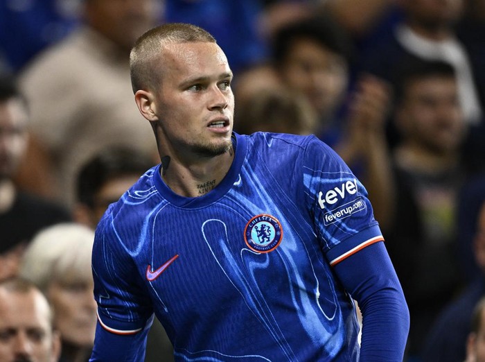 Soccer Football - Europa Conference League - Play Offs - Chelsea v Servette - Stamford Bridge, London, Britain - August 22, 2024 Chelsea's Mykhailo Mudryk reacts REUTERS/Tony O Brien