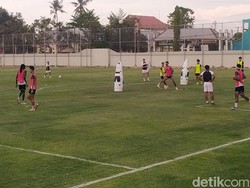 27 Pemain PSM Hadir Latihan di Stadion Kalegowa, Andy Harjito Absen