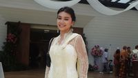 7 Potret Shalima Hakim, Putri Wanda Hamidah Ikut Aksi Tolak RUU Pilkada