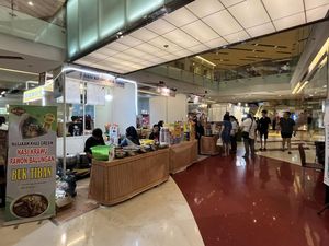 Mewarisi Kuliner Nusantara di Festival Tjap Legende Surabaya Mewarisi Kuliner Nusantara di Festival Tjap Legende Surabaya