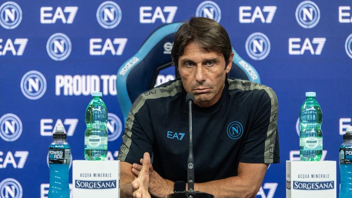 Antonio Conte kesal ditanya terus soal transfer Napoli (SSC NAPOLI via Getty Images/SSC NAPOLI)
