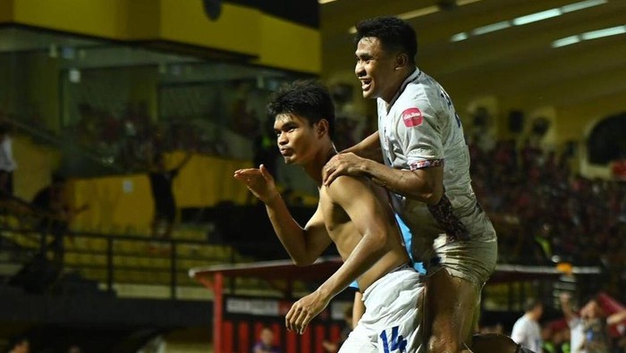 Matchday ketiga Liga Thailand mempertemukan Khon Kaen United vs Port FC. Laga berlangsung di Khon Kaen Provincial Stadium, Sabtu (24/8/2024) malam WIB.