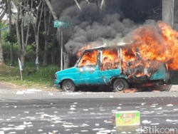 2 Ledakan ala Film Kolosal di Kantor Bupati Tasik Bikin Ade Ngagebeg