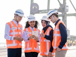 Pelindo Terminal Petikemas Borong 10 Penghargaan di Ajang Naker Fest 2024