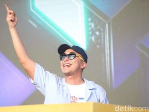 Rencana Winky Wiryawan Pensiun dari Dunia Musik di Usia 50 Tahun Rencana Winky Wiryawan Pensiun dari Dunia Musik di Usia 50 Tahun