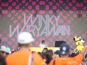 Penampilan DJ Winky Meriahkan RPC Maybank Bali Marathon Penampilan DJ Winky Meriahkan RPC Maybank Bali Marathon
