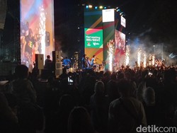 Ega Robot Ajak Warga hingga Pejabat Berjoget di WJF 2024