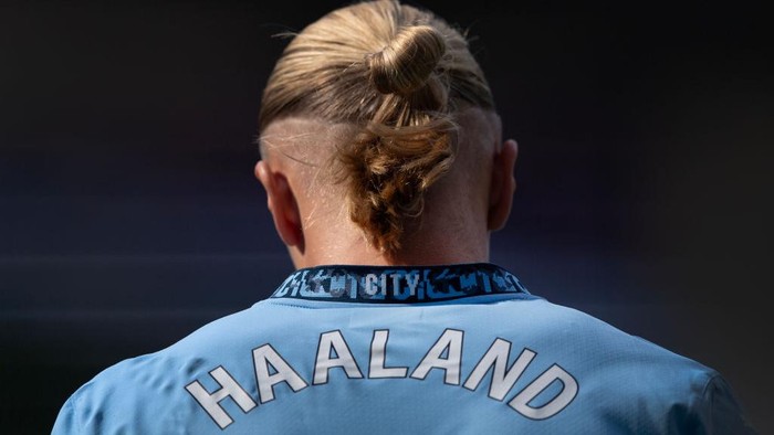 MANCHESTER, ENGLAND - AUGUST 24: Erling Haaland of Manchester City during the Premier League match between Manchester City FC and Ipswich Town FC at Etihad Stadium on August 24, 2024 in Manchester, England. (Photo by Visionhaus/Getty Images)