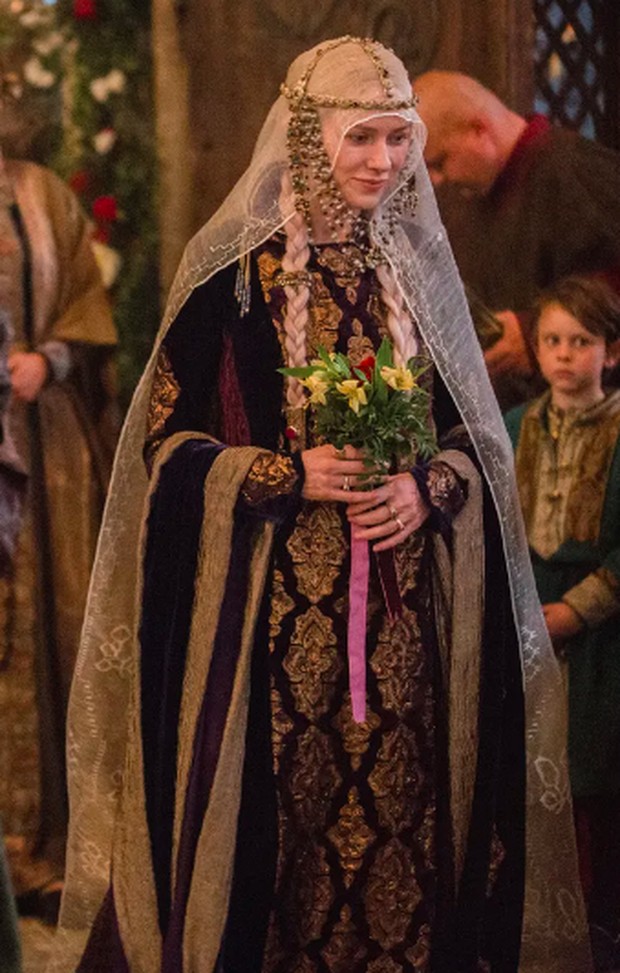 Gaun Pernikahan Ratu Gertrude/Foto: imdb.com