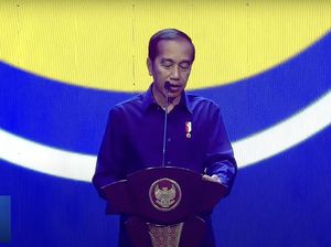 Jokowi Nostalgia Dengar Orasi Surya Paloh: Seperti Rasa Dulu yang Pernah Ada