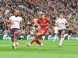 Pemberhentian Liverpool Selanjutnya: Manchester United