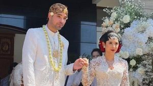 Foto: Akad Nikah Putri Susi Pudjiastuti dan Bule Prancis, Ada Momen Haru