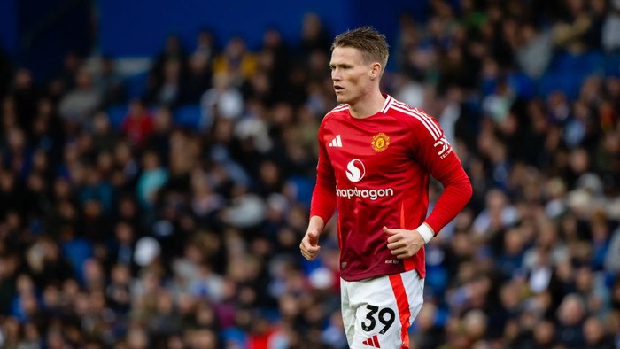 BRIGHTON, ENGLAND - AUGUST 24:   Scott McTominay of Manchester United in action during the Premier League match between Brighton & Hove Albion FC and Manchester United FC at Amex Stadium on August 24, 2024 in Brighton, United Kingdom. (Photo by Ash Donelon/Manchester United via Getty Images)