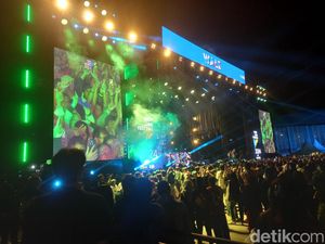 Pecah! Wali Tutup Kemeriahan Konser WJF 2024 Pecah! Wali Tutup Kemeriahan Konser WJF 2024