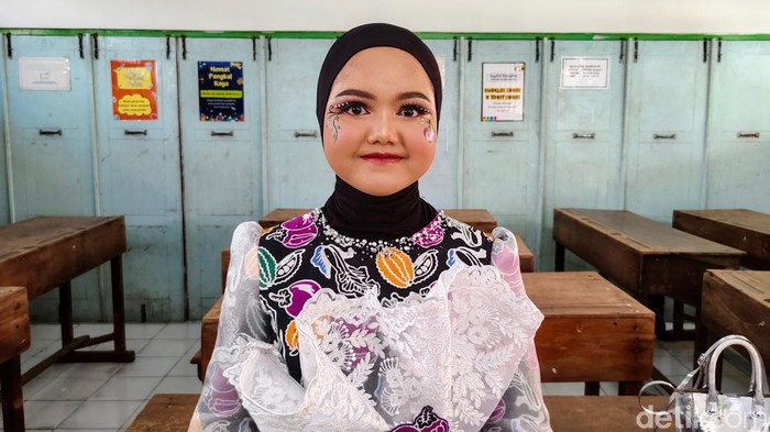 Alya Azzahra Rizqya (11) penyanyi cilik asal PurworejoÂ peraih Gold Medal dalam Solo Singing Competition Children Category 13th Bali International Choir Festival 2024, Senin (26/8/2024).