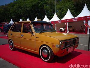 Lihat Langsung Daihatsu Fellow Max, Mobil Ikonik yang Tebar Pesona di Solo Lihat Langsung Daihatsu Fellow Max, Mobil Ikonik yang Tebar Pesona di Solo