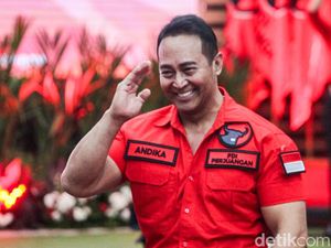 Kekarnya Andika Perkasa Jadi Sorotan Netizen, Masih Bugar di Usia 60 Tahun Kekarnya Andika Perkasa Jadi Sorotan Netizen, Masih Bugar di Usia 60 Tahun