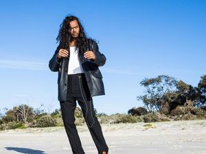 Dougy Mandagi, Indonesia, dan The Temper Trap Dougy Mandagi, Indonesia, dan The Temper Trap