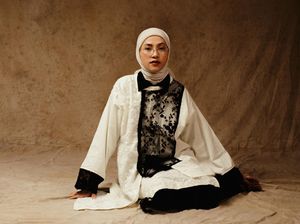 Batal Manggung di Malaysia, Feby Putri Pilih Hibur Penggemarnya di Hotel Batal Manggung di Malaysia, Feby Putri Pilih Hibur Penggemarnya di Hotel