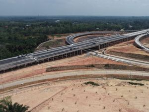 Pembangunan Tol Palembang-Jambi Terkendala Lahan TPU-Hutan Lindung