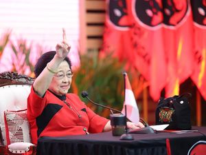 Wanti-wanti Megawati Bagi yang Hanya Mau Dompleng Saja Wanti-wanti Megawati Bagi yang Hanya Mau Dompleng Saja
