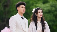 Tao eks EXO Sudah Jadi Ayah! Pamer Momen Mantai Bareng Istri dan Anak