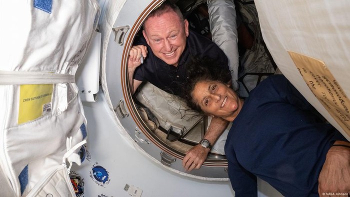 NASA: SpaceX Akan Bawa Pulang Dua Astronaut yang Terdampar di ISS pada 2025 NASA: SpaceX Akan Bawa Pulang Dua Astronaut yang Terdampar di ISS pada 2025