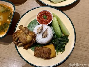 10 Restoran Artis Ini Punya Nasi Padang dan Nasi Tempong Lezat 10 Restoran Artis Ini Punya Nasi Padang dan Nasi Tempong Lezat