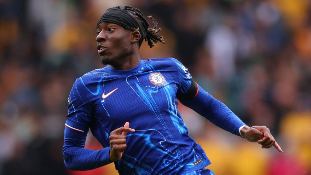 Penyerang Chelsea Noni Madueke meminta maaf usai mengejek kota Wolverhampton (Foto: Getty Images/Marc Atkins)