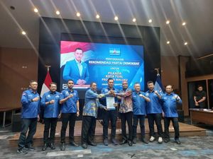 Demokrat Usung Adam Rahayaan Terdakwa Korupsi Beras di Pilwalkot Tual Demokrat Usung Adam Rahayaan Terdakwa Korupsi Beras di Pilwalkot Tual