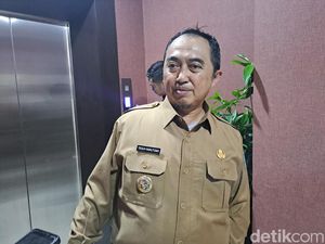 Rekaman CCTV Sejoli PNS Bermesraan di Disdikbud Jombang Dikirim ke Labfor Rekaman CCTV Sejoli PNS Bermesraan di Disdikbud Jombang Dikirim ke Labfor