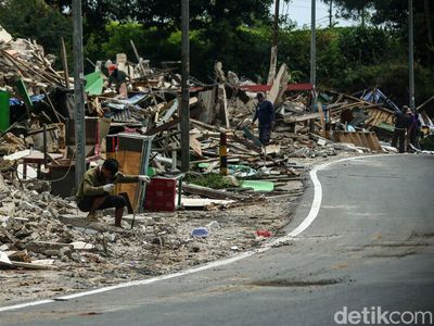 Penampakan Lapak PKL Puncak Rata dengan Tanah Usai Ditertibkan