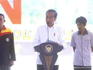 Klaim Jokowi Air dari SPAM Bandar Lampung Lebih Bagus dari Air Kemasan Klaim Jokowi Air dari SPAM Bandar Lampung Lebih Bagus dari Air Kemasan