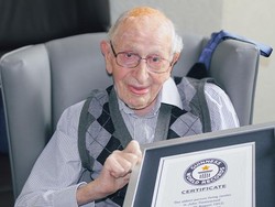 Cerita Perayaan Ulang Tahun Pria Tertua di Dunia