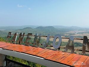 Cantiknya Geopark Ciletuh Dilihat dari Bukit Panenjoan