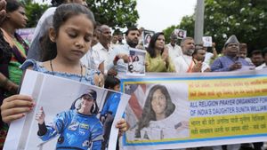 Warga India Doa Bersama untuk Keselamatan Astronaut yang Terjebak di ISS