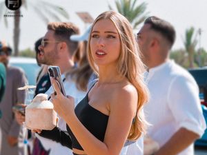 8 Foto Pacar CEO Telegram, Sosok yang Diduga Bikin Pavel Durov Tertangkap 8 Foto Pacar CEO Telegram, Sosok yang Diduga Bikin Pavel Durov Tertangkap