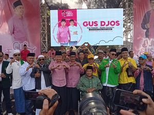 20 Ribu Orang Deklarasi Dukung Gus Fawait-Djoko di Pilbup Jember 20 Ribu Orang Deklarasi Dukung Gus Fawait-Djoko di Pilbup Jember