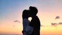 Love is in the Air! Romantisnya Aaliyah Massaid dan Thariq Halilintar Liburan di Bali